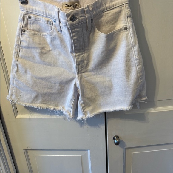 Madewell Pants - Madewell Off-White Jean Shorts